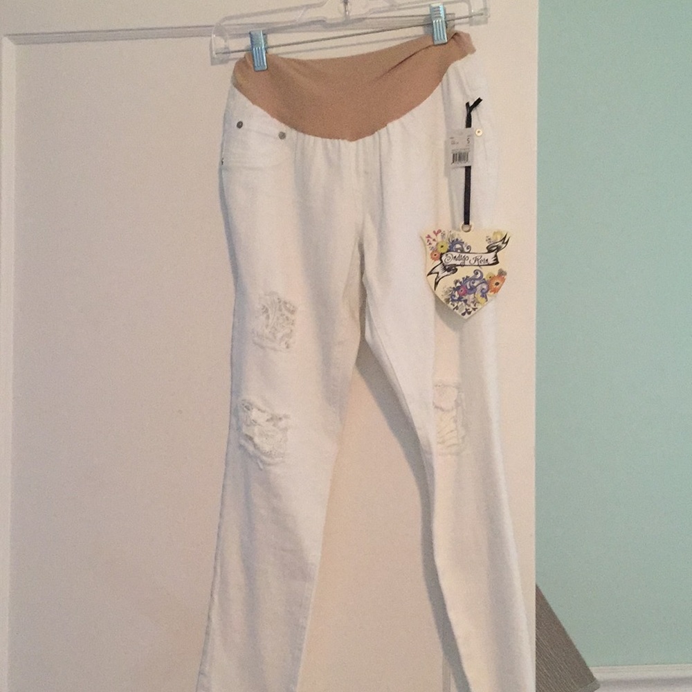 White maternity jeans.